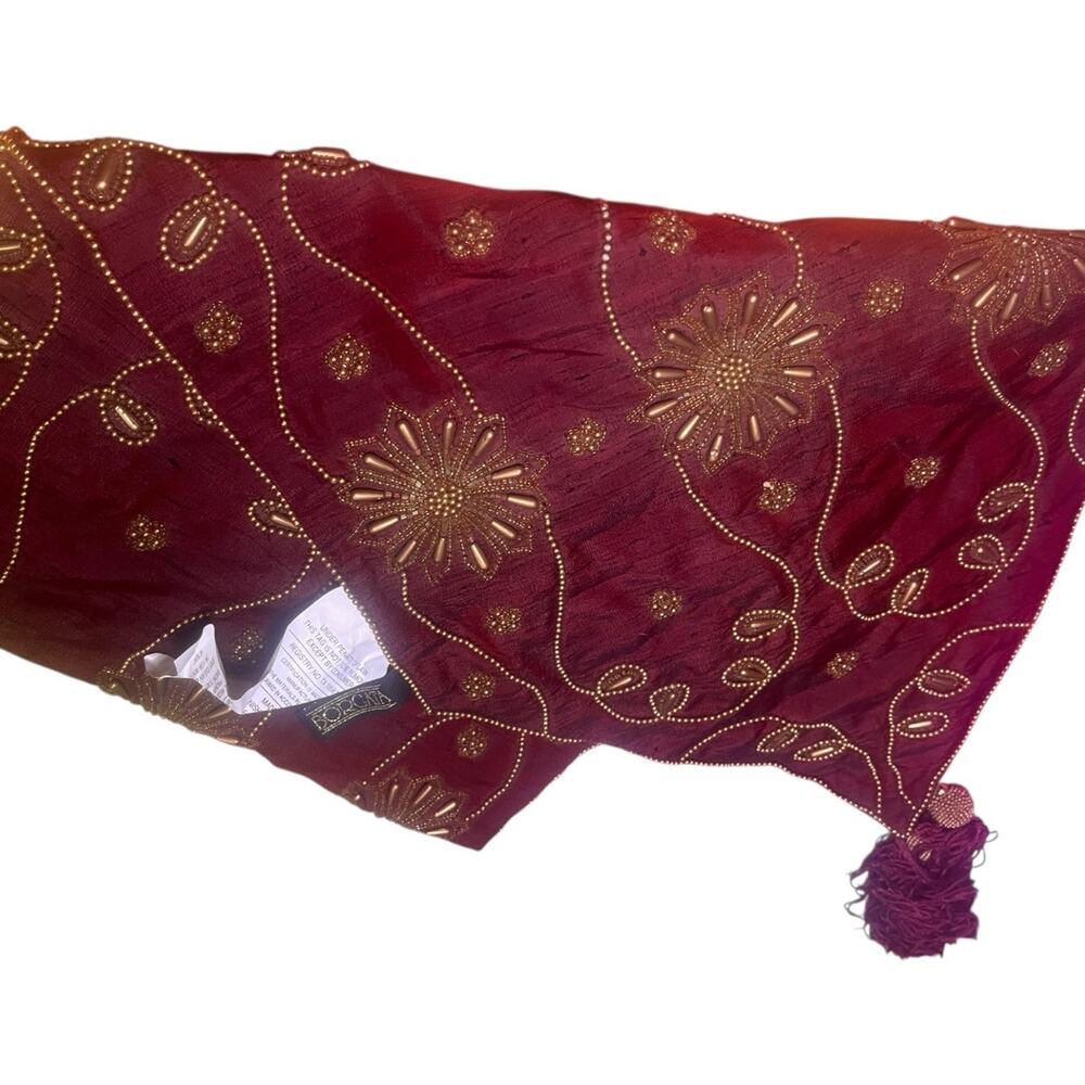 Set of Two Vintage Borcata Table Runners Brown and Burgundy w/ Tassels - Picture 8 of 9